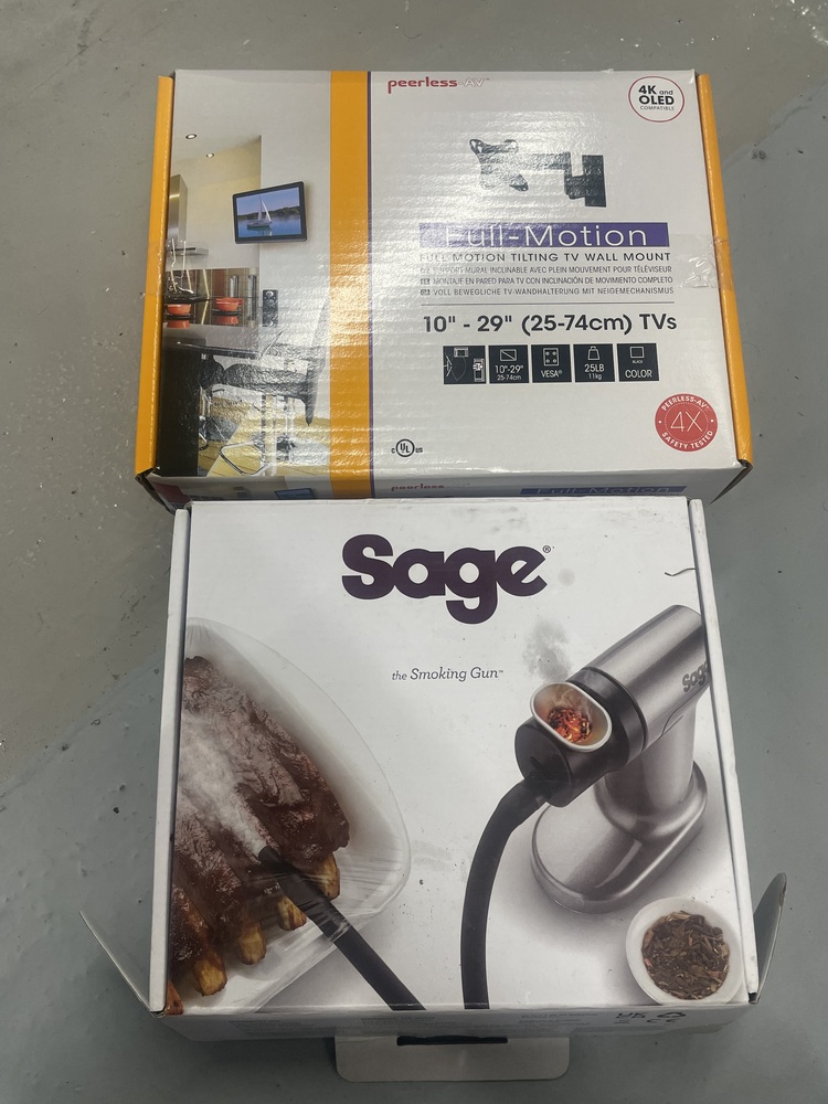 Paddington Self storage unit auction IB-2757 13