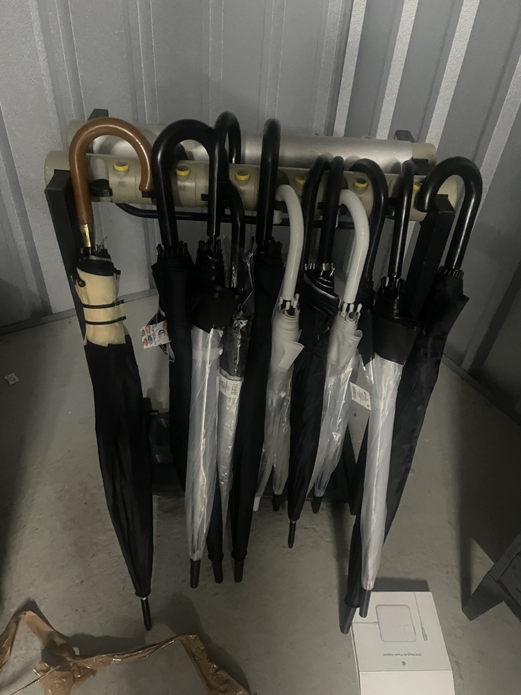 Paddington Storage Unit auction IB-9425 12
