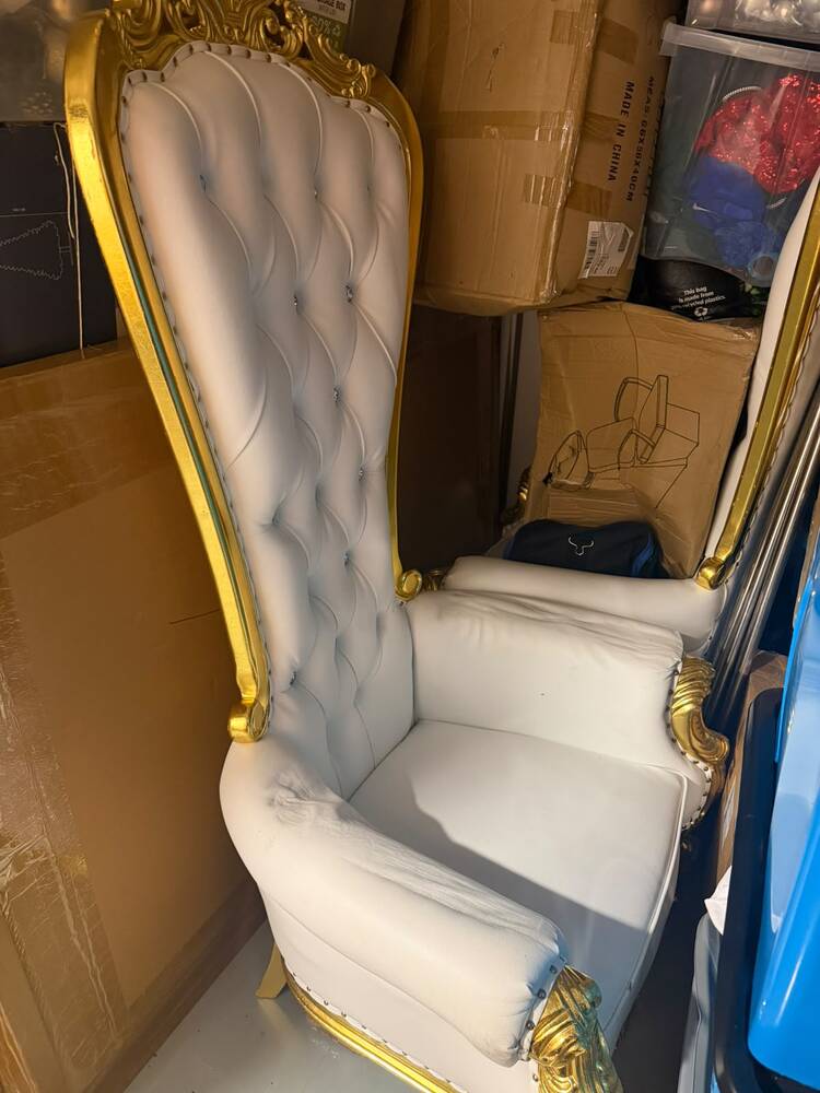 Storage Giant Nottingham Storage auction IB-8124