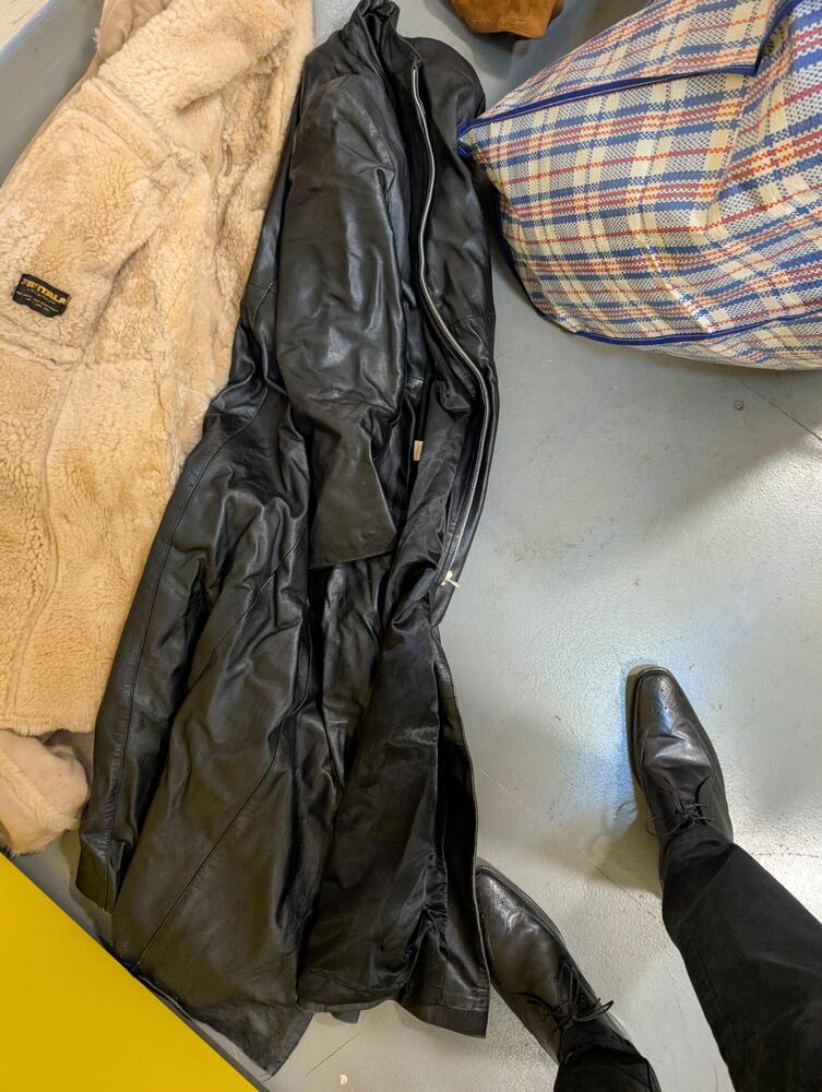Southwark storage facility unit auction IB-4974 16
