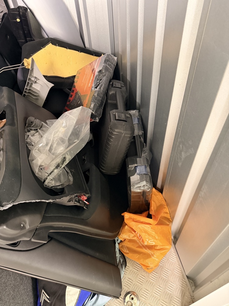 StorageMart Brighton (Crowhurst Rd) Self storage unit auction IB-2980