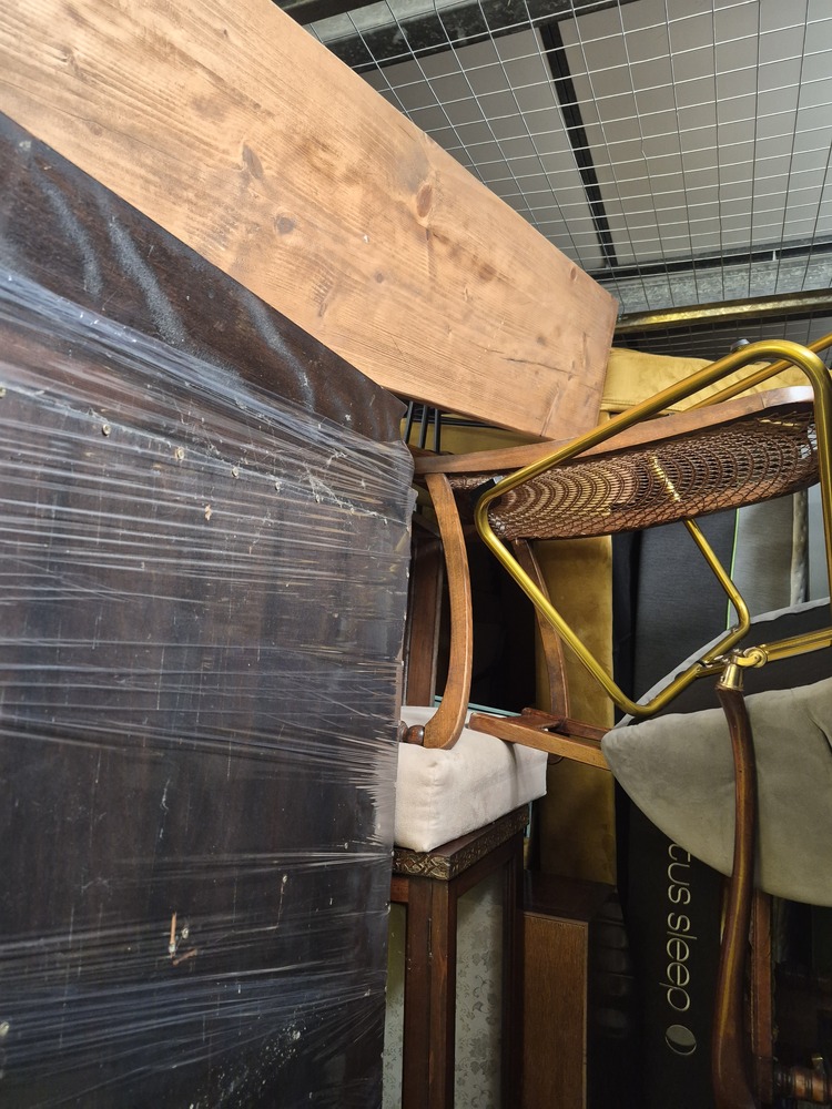 StorageMart Worthing Self storage unit auction IB-2589 13