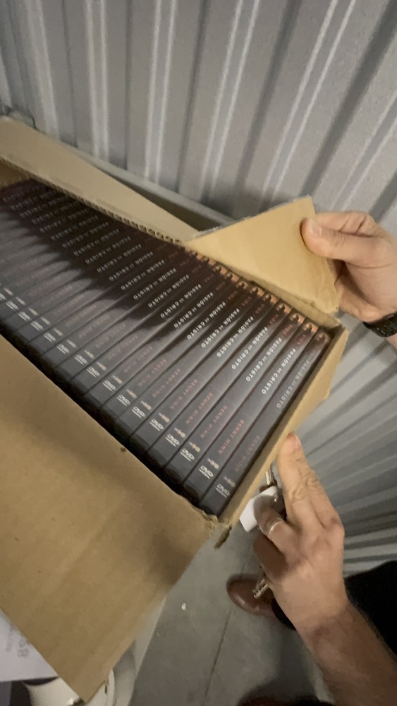 Southampton Storage Unit auction IB-5318 32