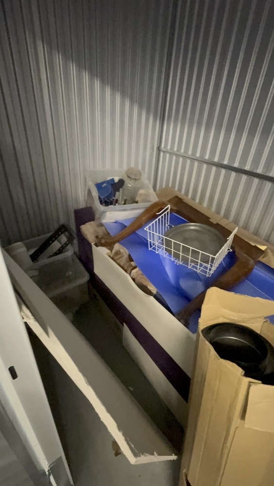 Southampton Storage auction IB-3863 10