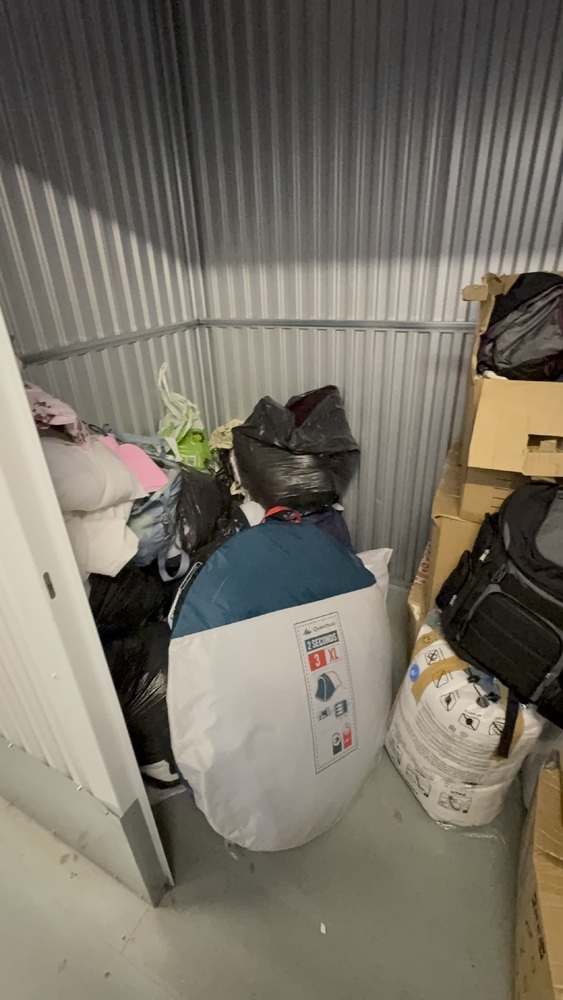 Southampton Storage auction IB-7841