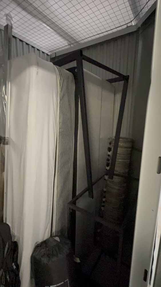 Southampton Self storage facility auction IB-7841