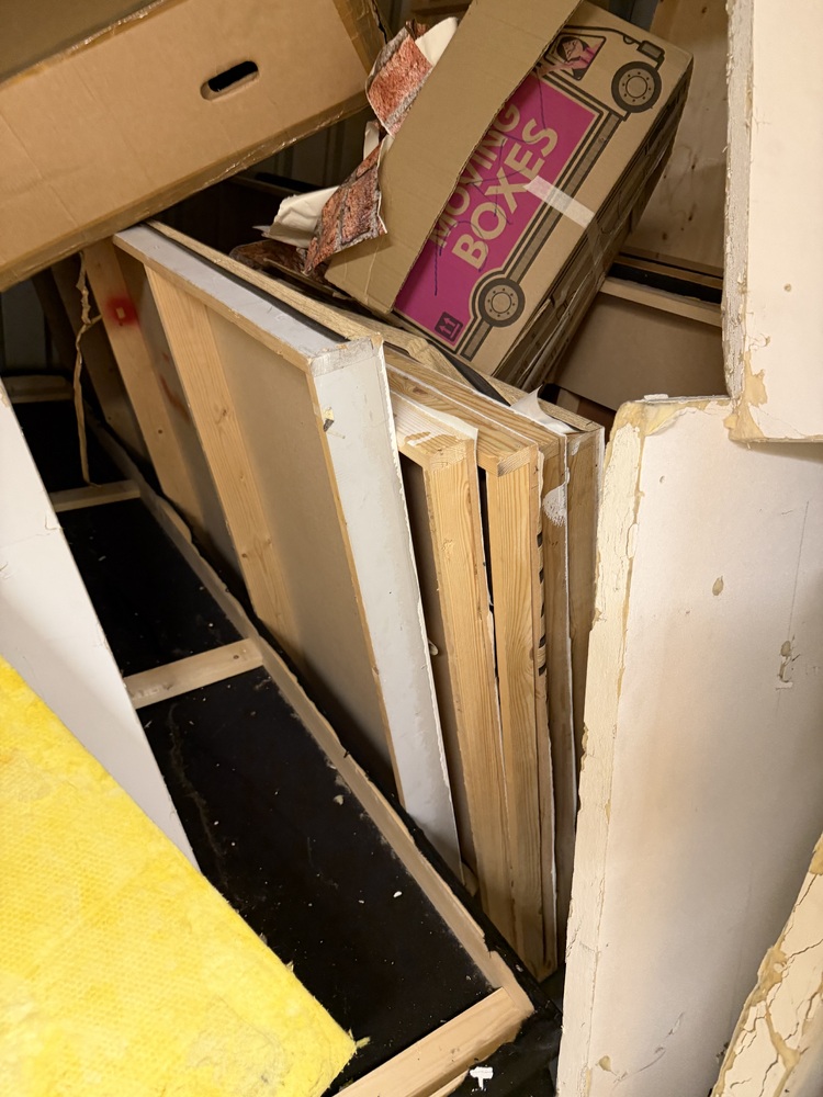 Kings Cross Self storage unit auction IB-8366