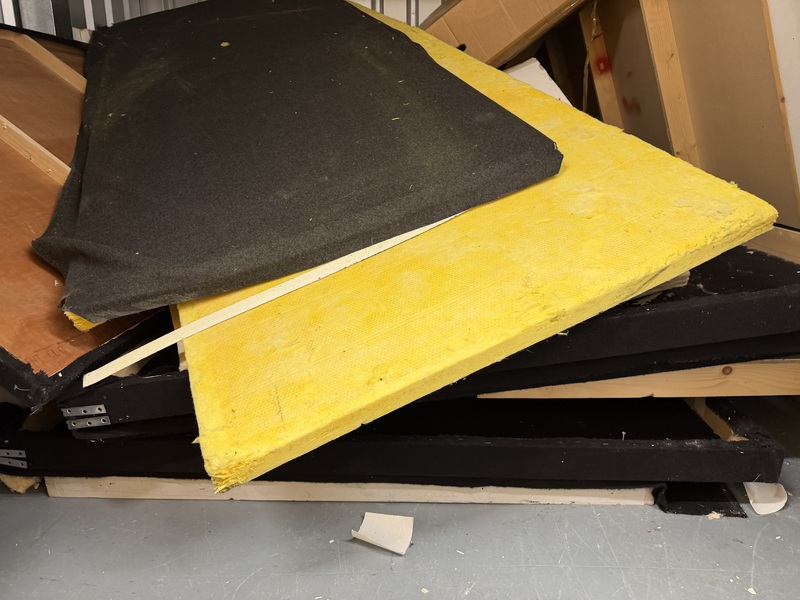 Kings Cross storage facility unit auction IB-8366