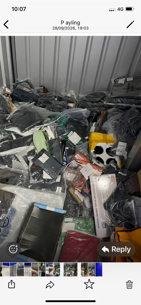 Lea Bridge storage facility unit auction IB-4574 16