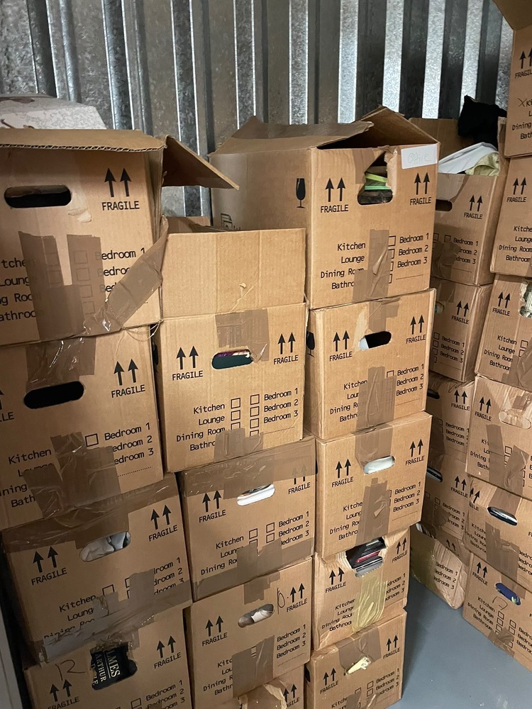 Charlton Storage auction IB-1197
