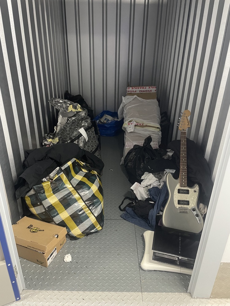 Bow Storage auction IB-8160