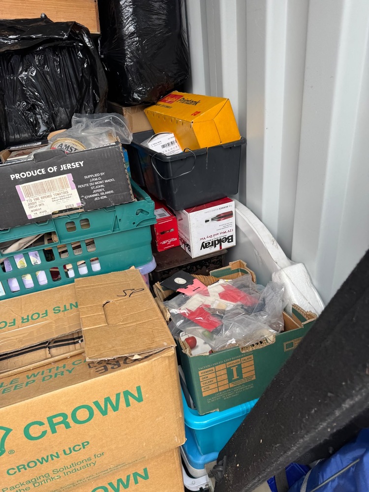 StandBy Self Storage Croydon Self storage auction IB-6833 34