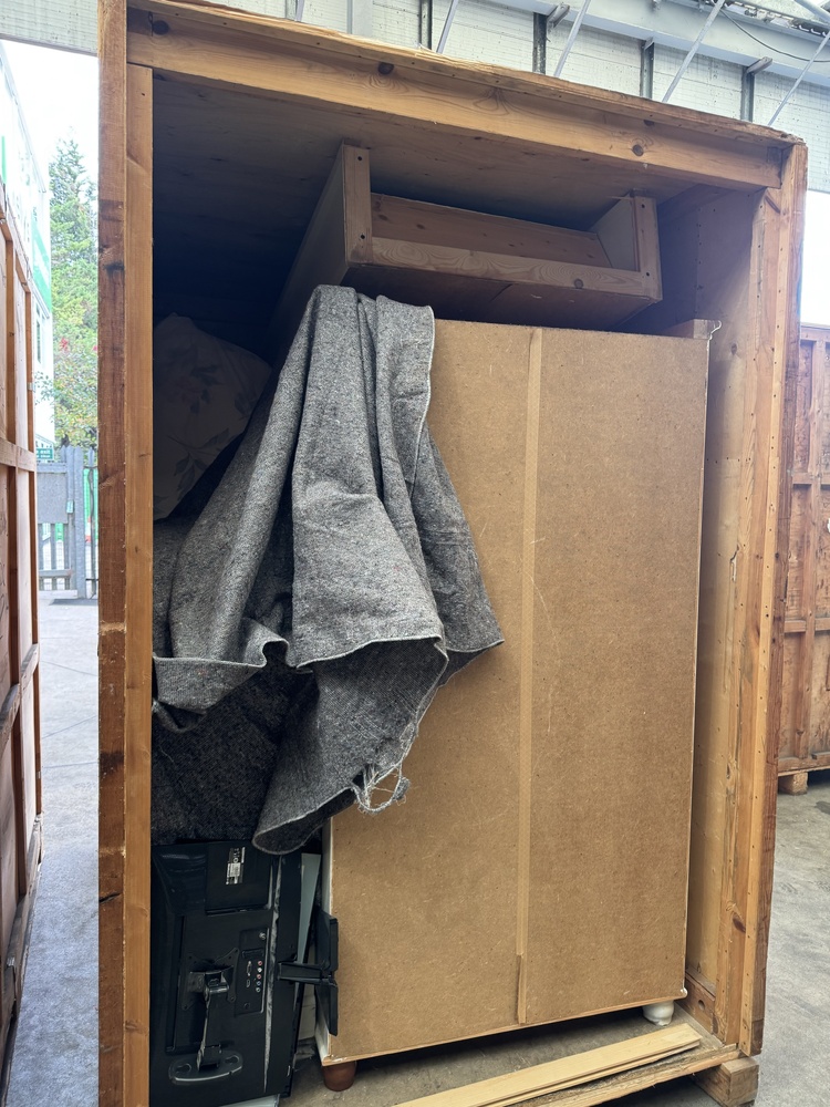 Kellys Storage Guildford Storage auction IB-5539