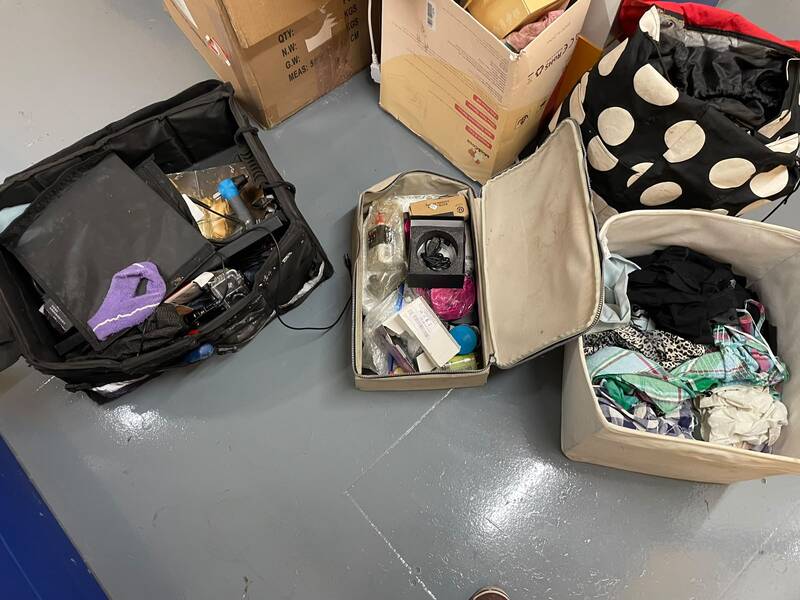 Ipswich Storage auction IB-2572 10