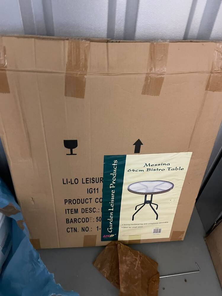 Ipswich storage facility unit auction IB-3832