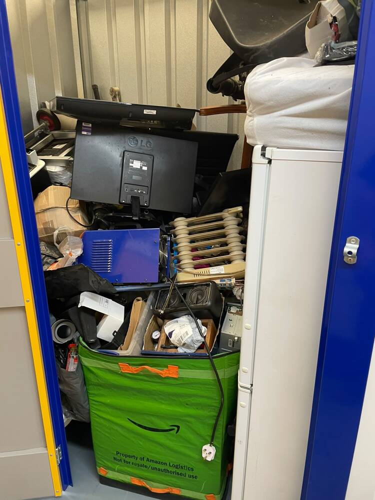 Ipswich Storage Unit auction IB-7751