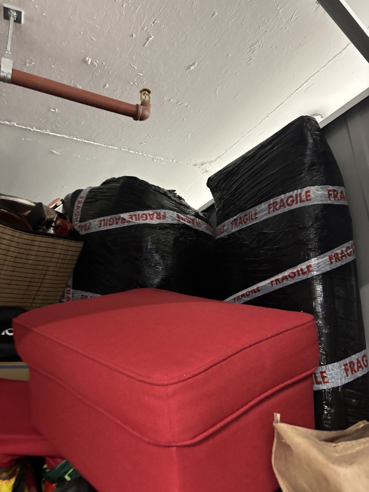 Paddington Self storage unit auction IB-1247 13