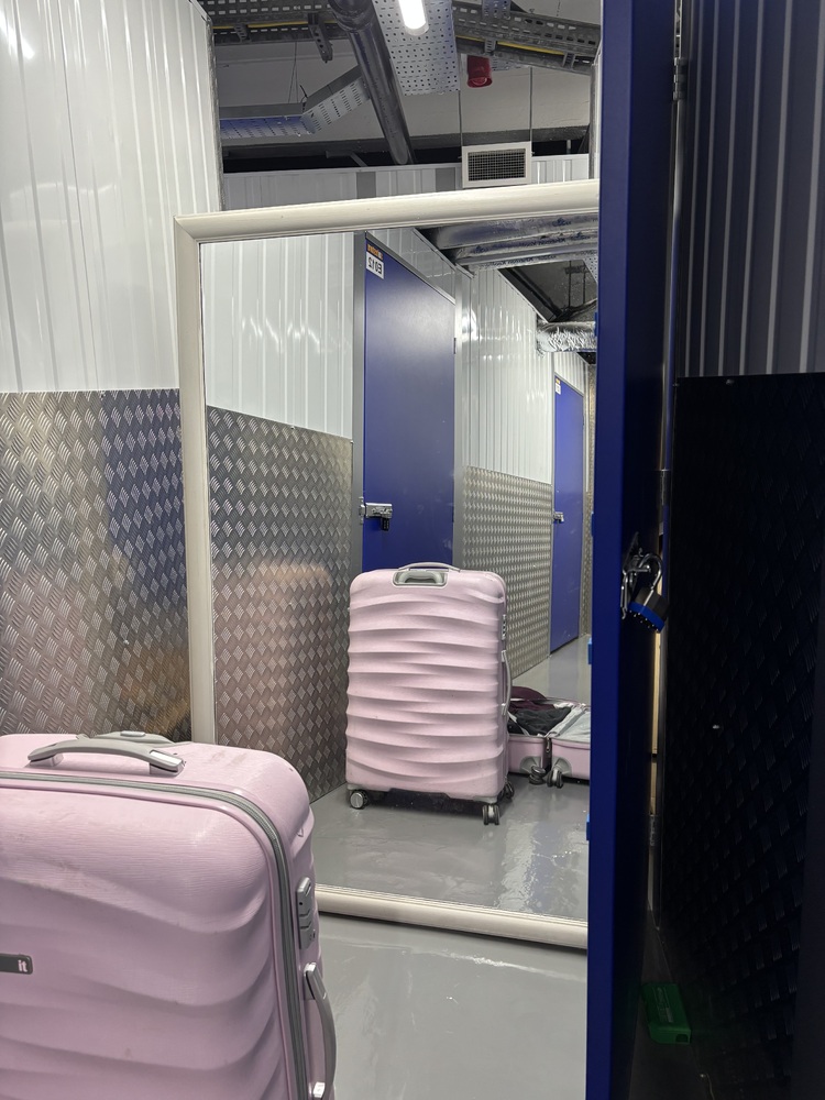 Paddington Storage Unit auction IB-8333