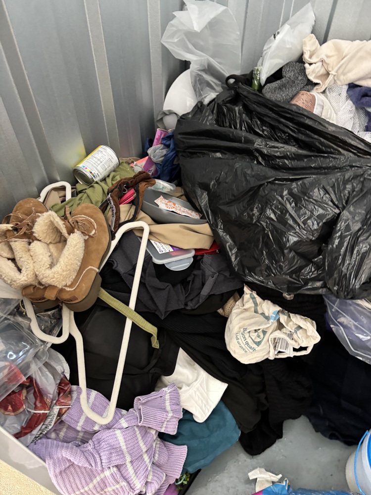 Brentford Self storage auction IB-2642