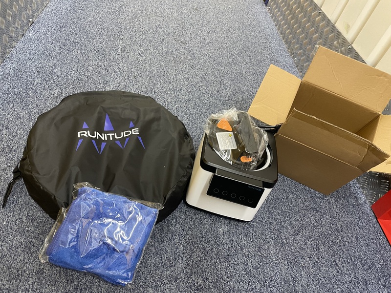 Enfield Self storage unit auction IB-7529
