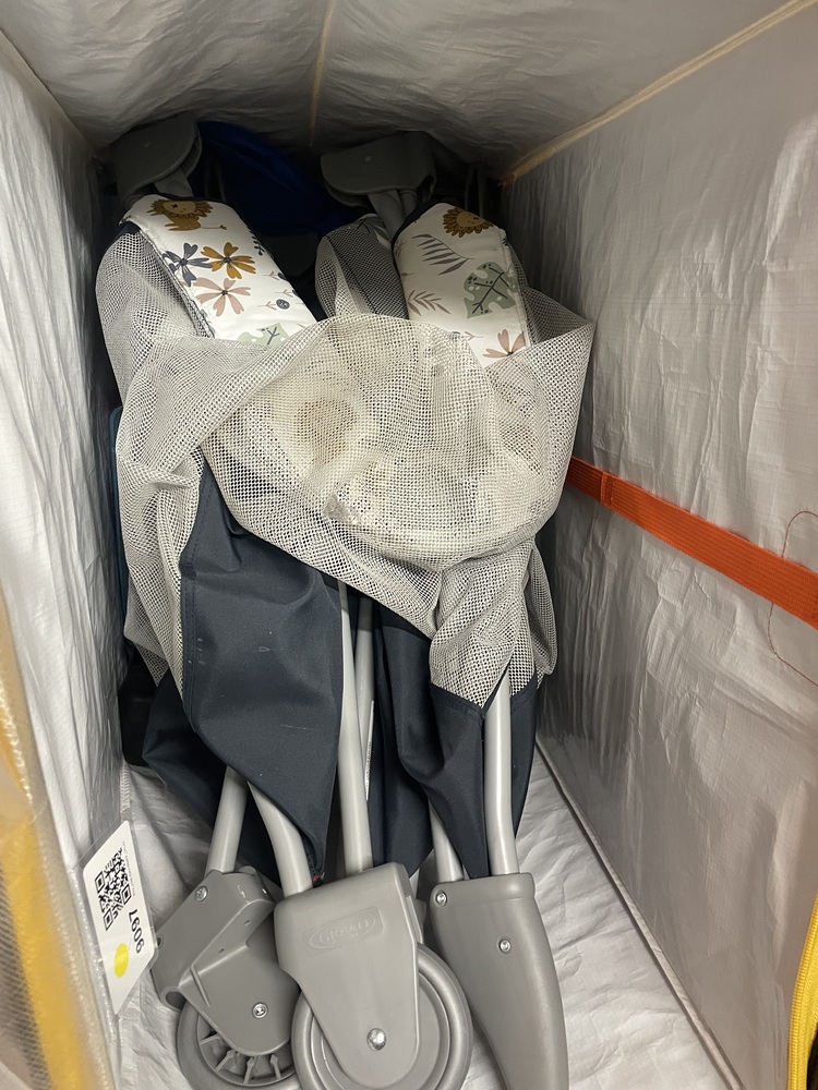 Enfield storage facility unit auction IB-7529 16