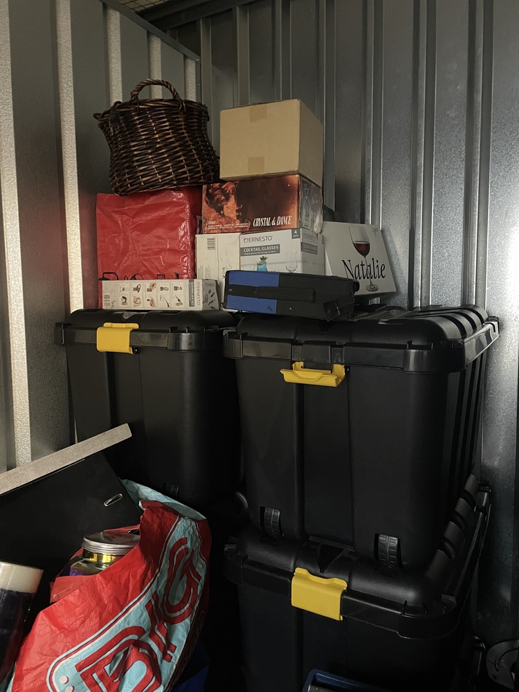 Enfield Storage auction IB-2562