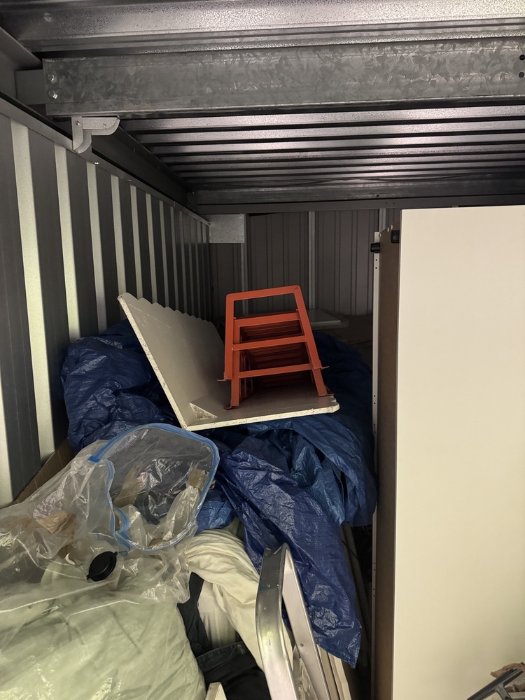 StorageMart Brighton (Crowhurst Rd) Self storage auction IB-4233
