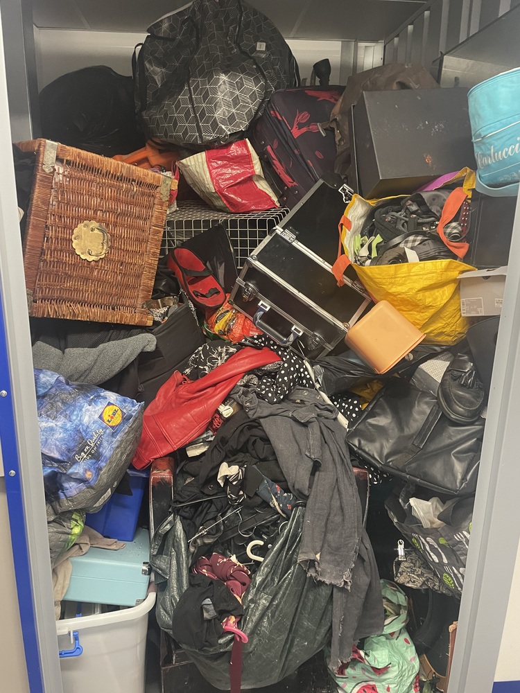 New Southgate (Bounds Green) Storage Unit auction IB-1297