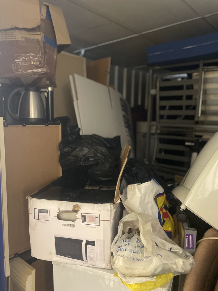 Crystal Palace Storage auction IB-6311 10