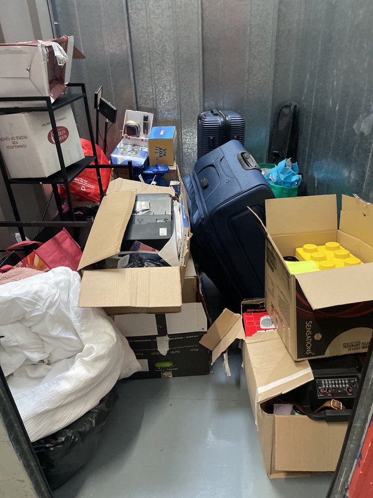 New Cross Self storage auction IB-7140