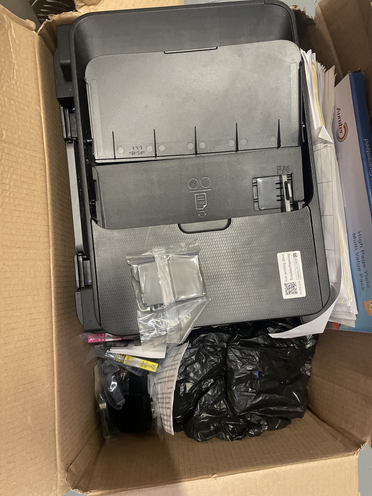 New Cross Storage auction IB-7140 10