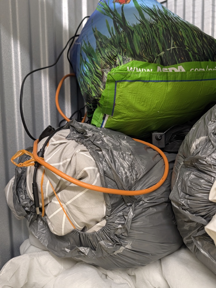 StorageMart Bognor Regis Self storage unit auction IB-6260