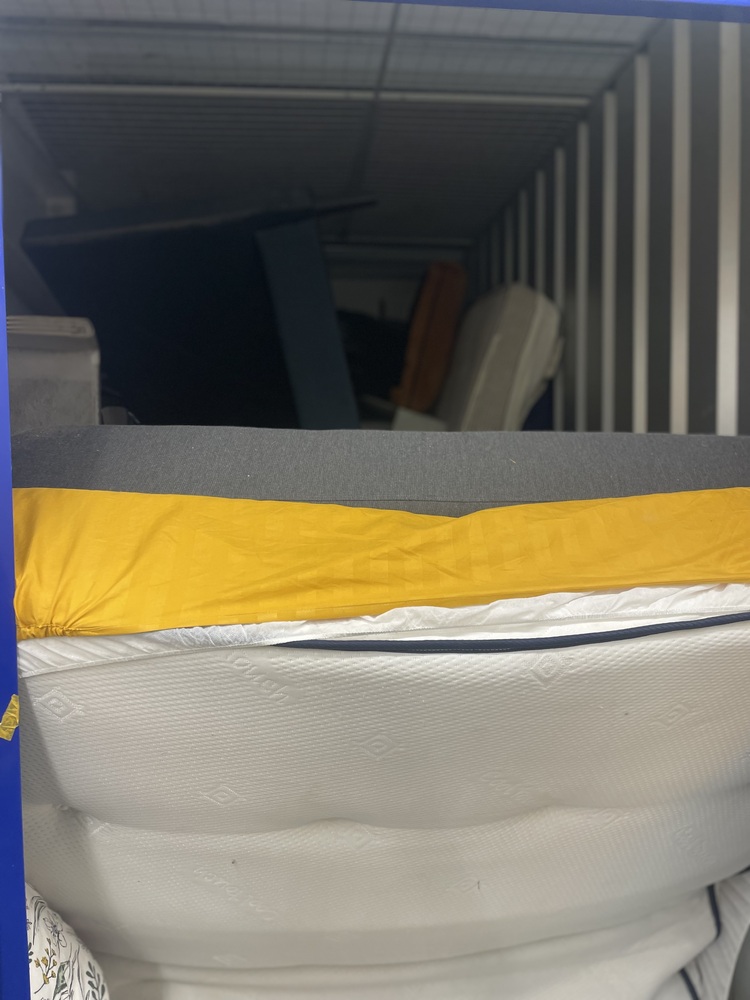 Charlton Storage auction IB-6034