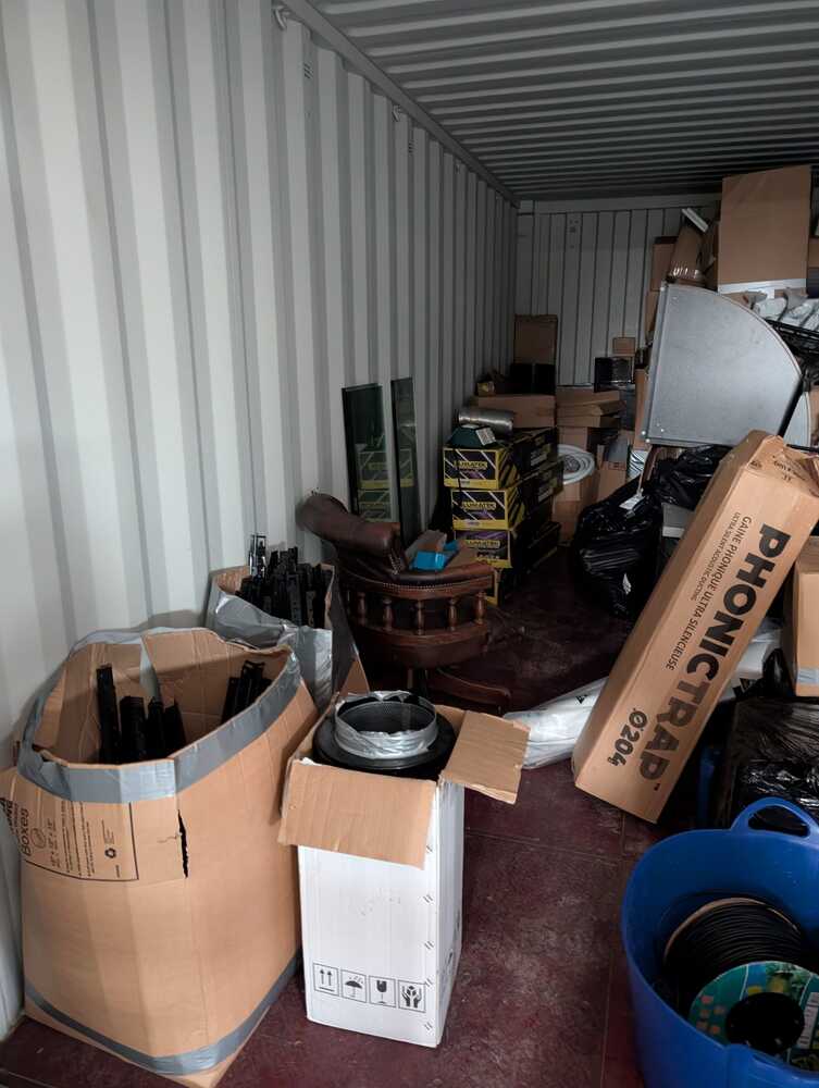 North Herts Storage Storage auction IB-7861
