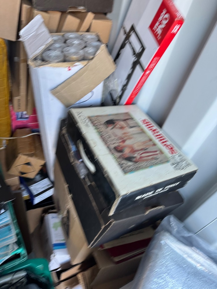 StandBy Self Storage Croydon storage facility unit auction IB-8872 16