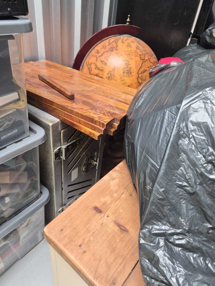 StorageMart Worthing storage facility unit auction IB-9171 16