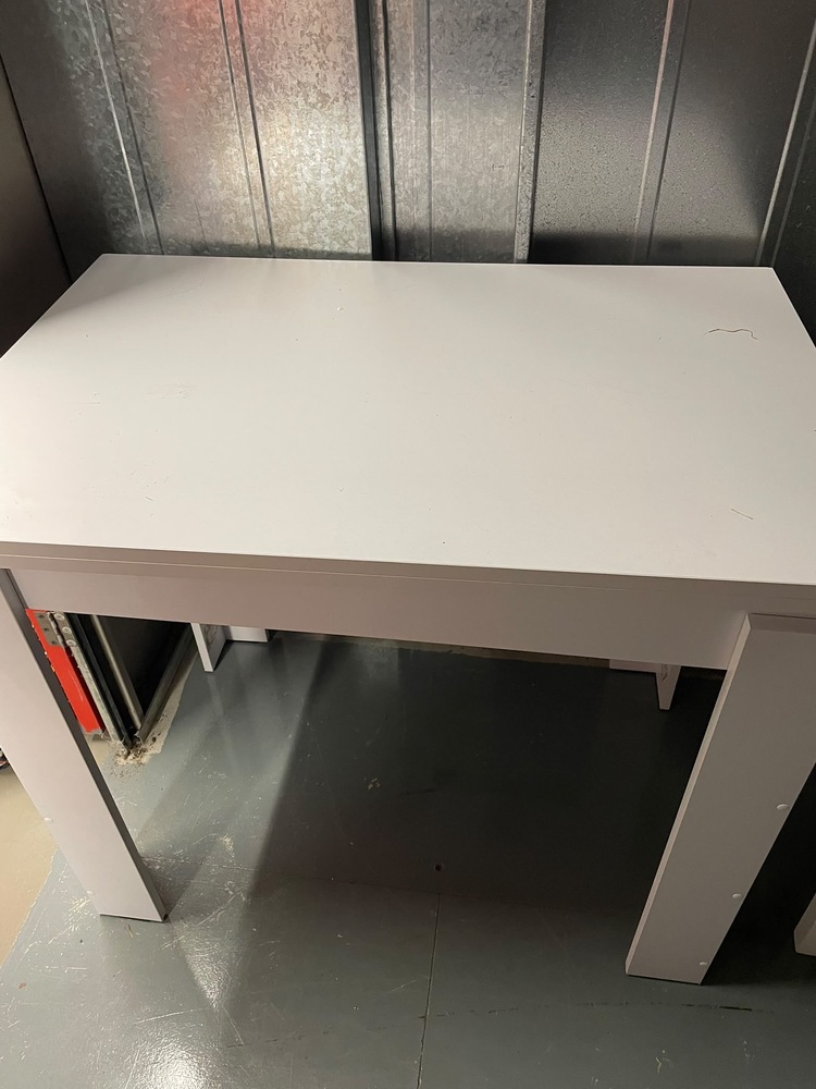 Orpington Storage Unit auction IB-9372 12