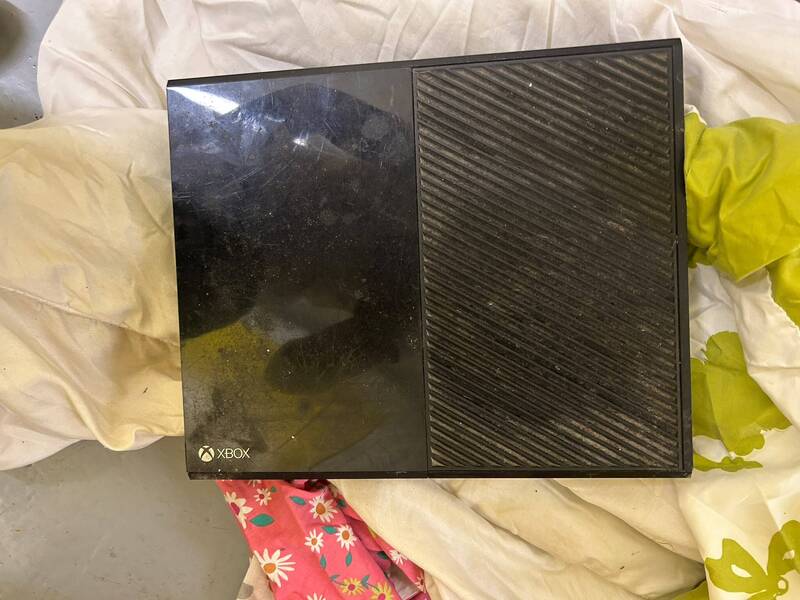 Now Storage Newent storage facility unit auction IB-4869 16