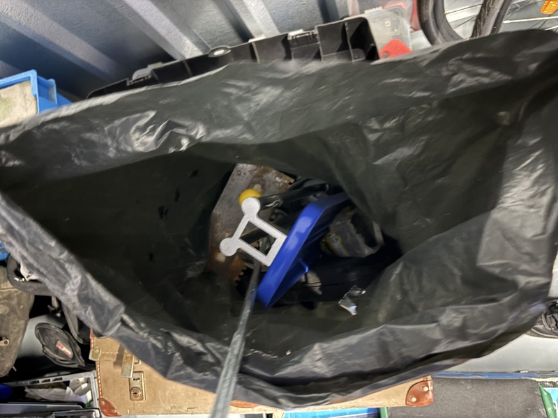Wembley Storage auction IB-6545