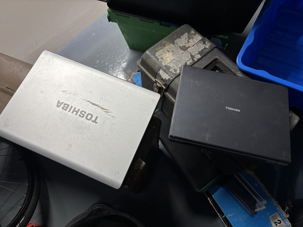 Wembley Self storage auction IB-6545 44