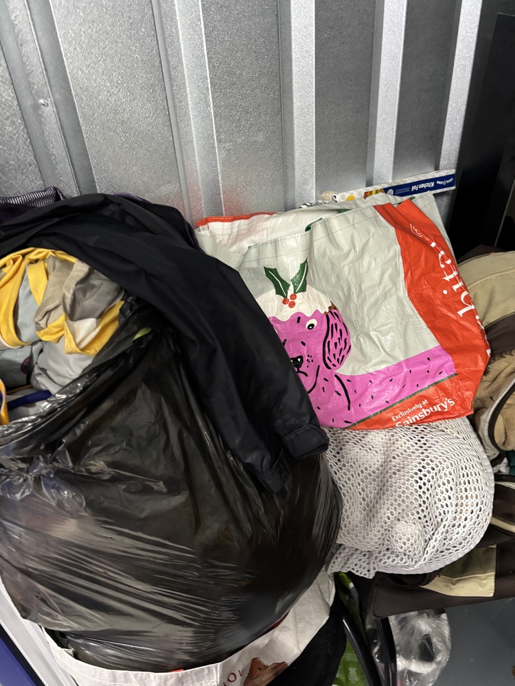 Wembley Self storage unit auction IB-4454 13