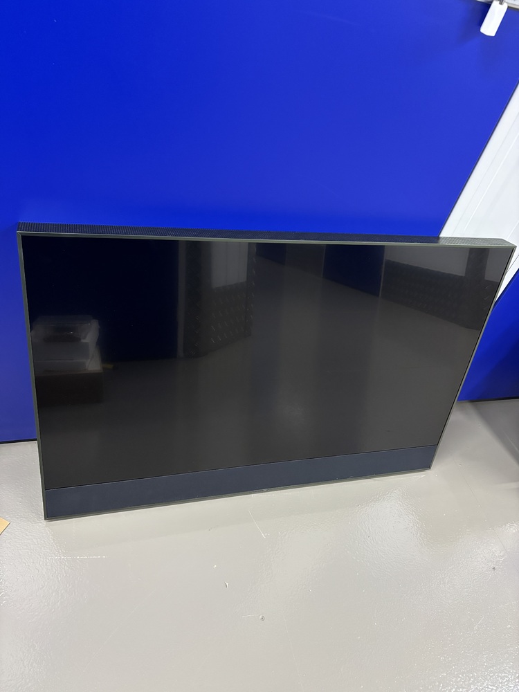 Wembley Storage Unit auction IB-3125
