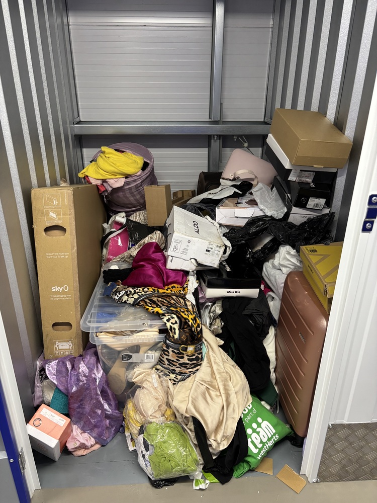 Wembley Storage Unit auction IB-3125 12