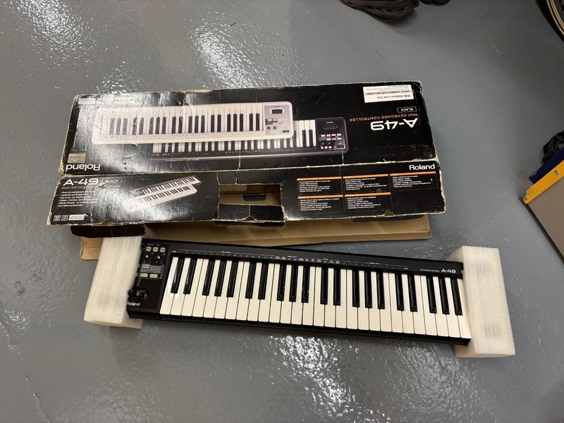 Staples Corner Self storage auction IB-7291