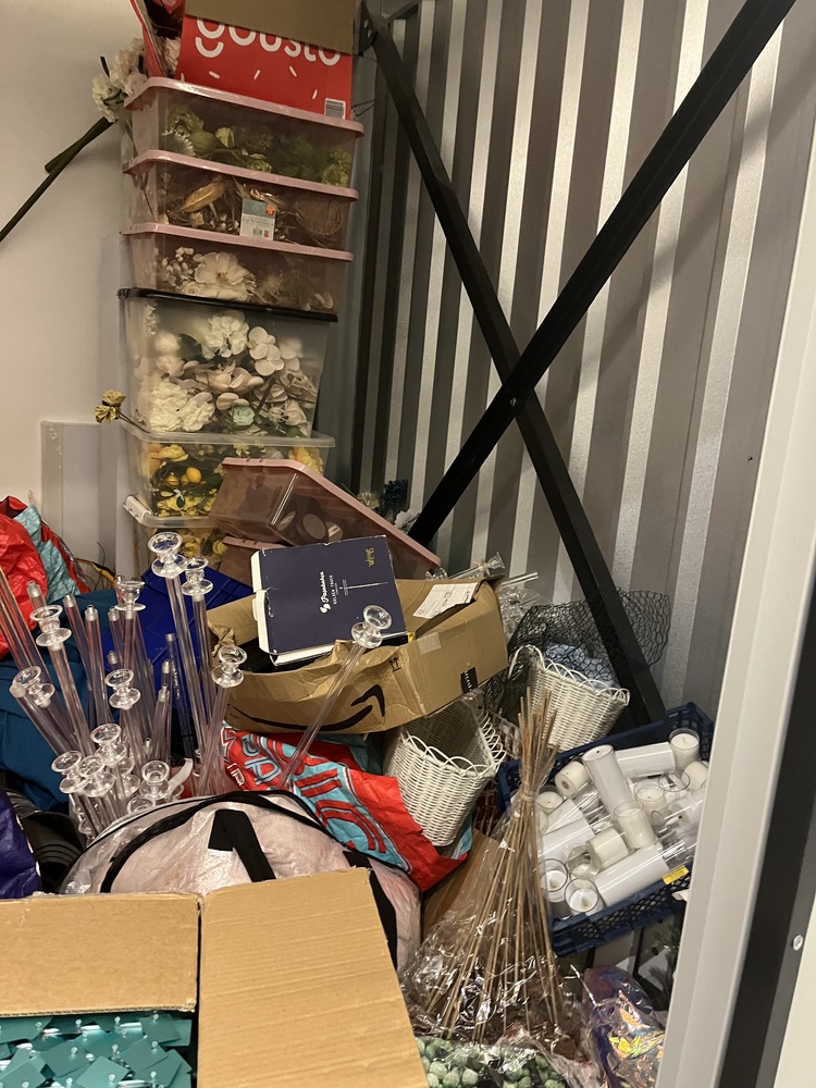 Easy Access Self Storage Stockport Storage Unit auction IB-1097