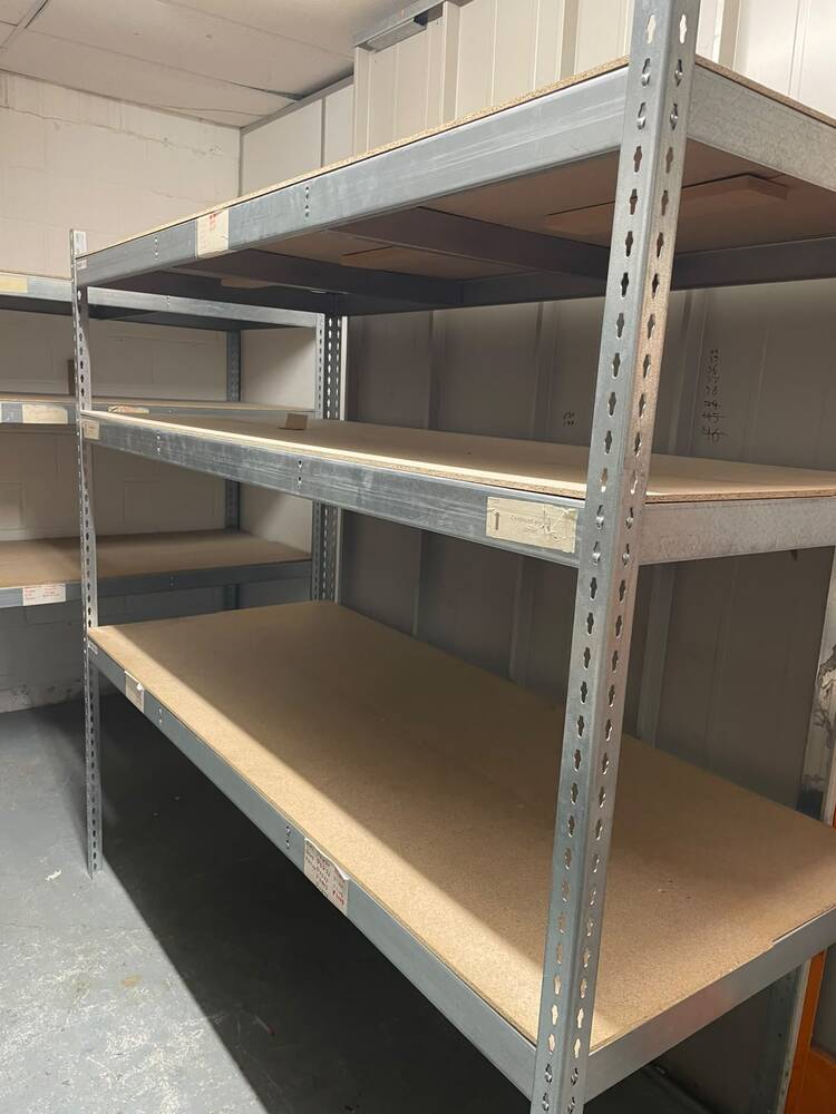 Stanmore Self storage unit auction IB-9229