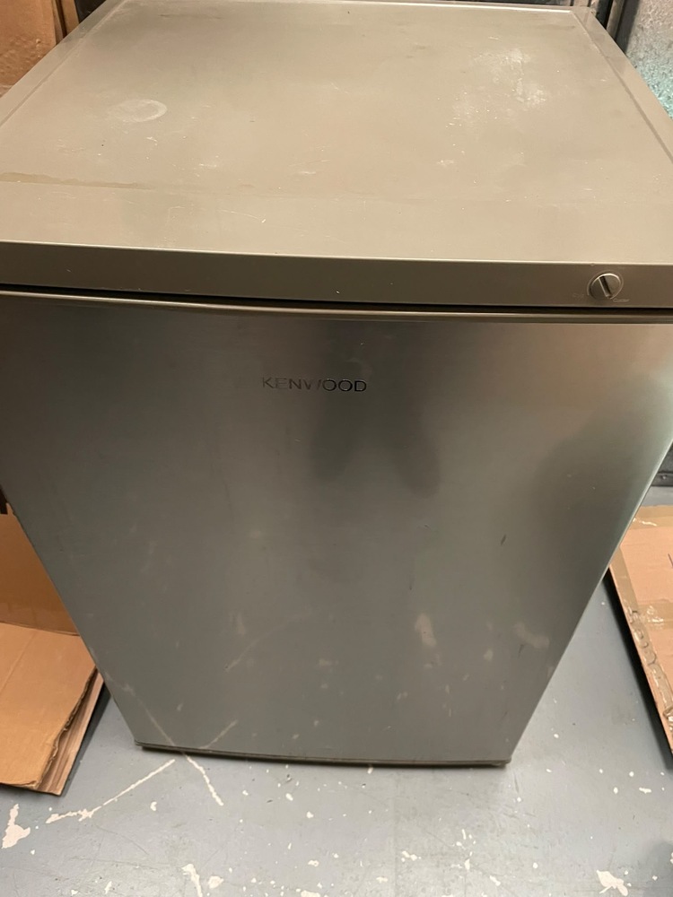 Stanmore Self storage auction IB-1244