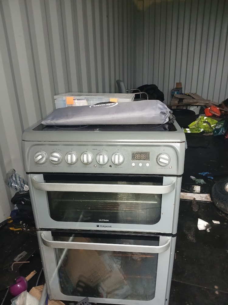 Caernarfon Self storage unit auction IB-2976