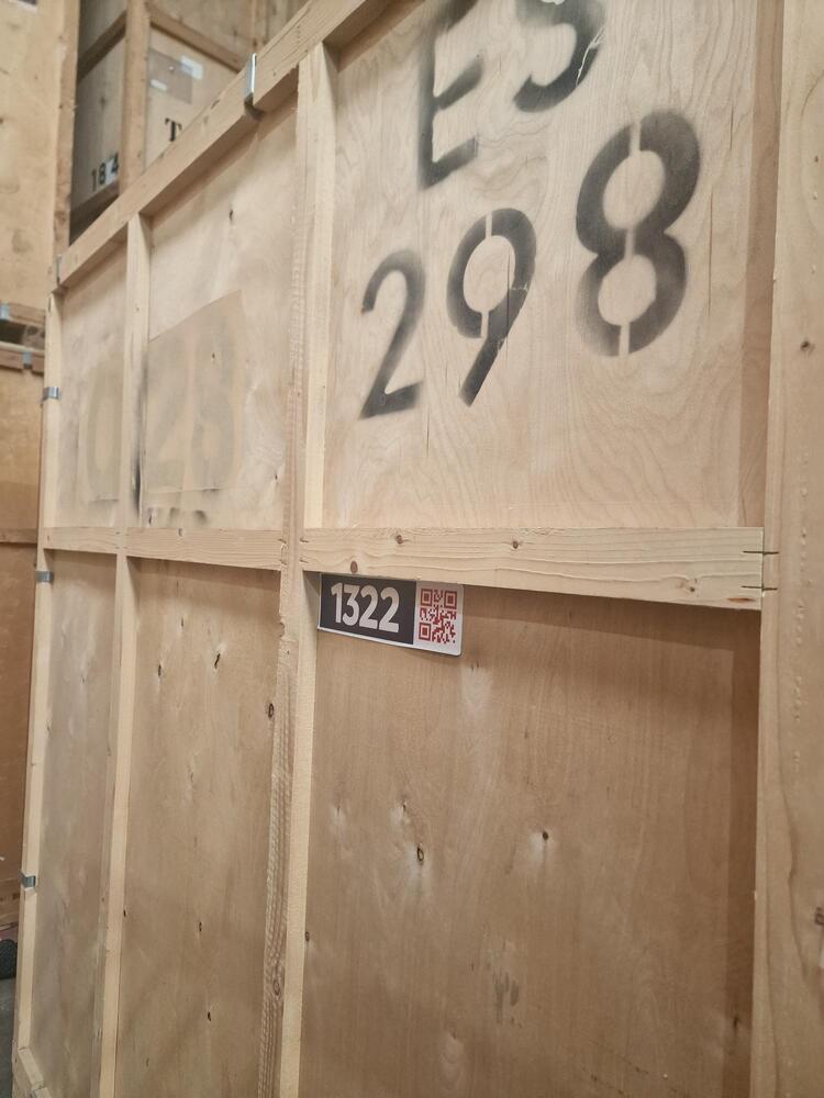 Newhaven Storage auction IB-5726
