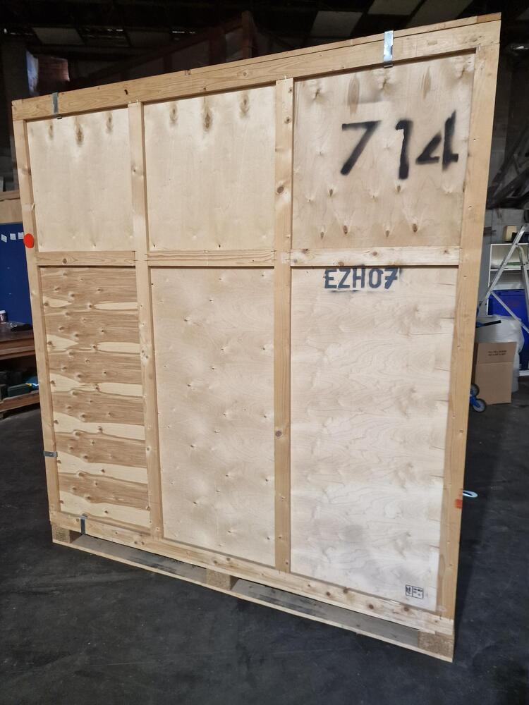 Newhaven Storage auction IB-8888
